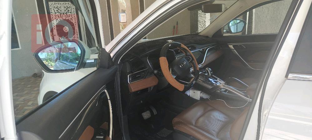 Geely Azkarra